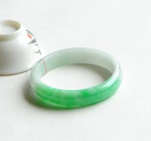 福州玉器回收與典當(dāng)全攻略 價(jià)格、流程及注意事項(xiàng)